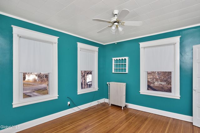 484 Kenwood Avenue, Bethlehem, NY 12054