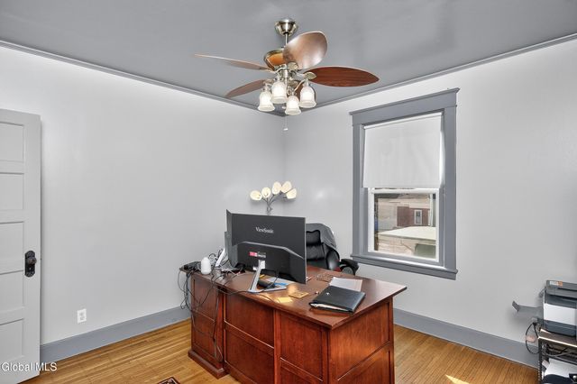 484 Kenwood Avenue, Bethlehem, NY 12054