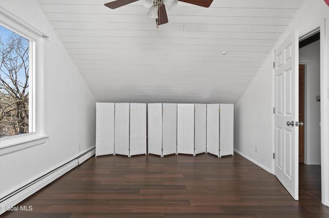 484 Kenwood Avenue, Bethlehem, NY 12054