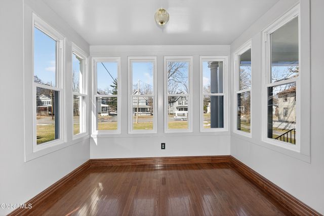 484 Kenwood Avenue, Bethlehem, NY 12054