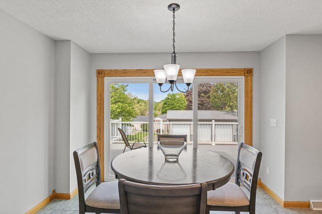 607 Apache Drive, Fremont, MI 49412