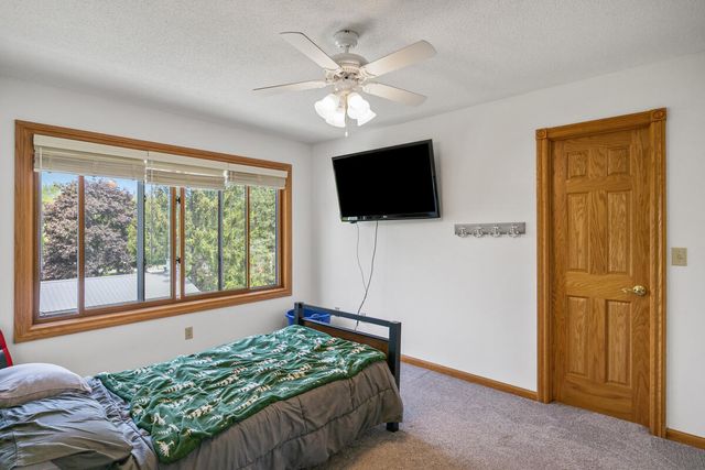 607 Apache Drive, Fremont, MI 49412