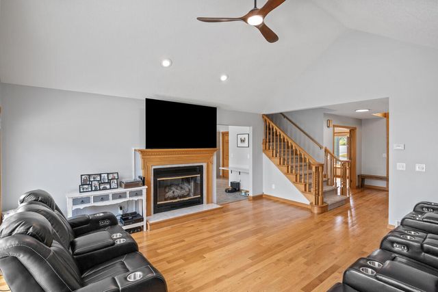 607 Apache Drive, Fremont, MI 49412