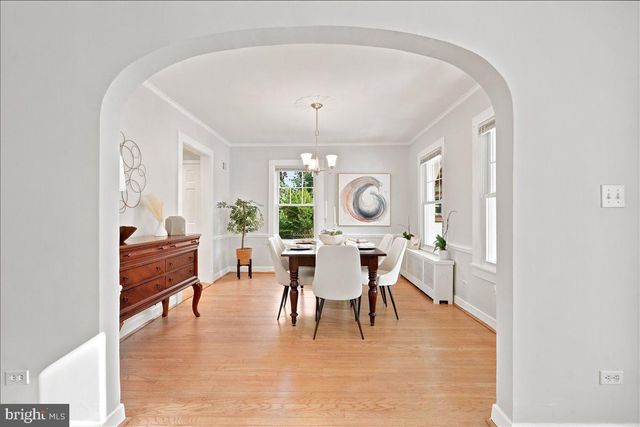 2800 S ARLINGTON RIDGE RD, Arlington, VA 22202