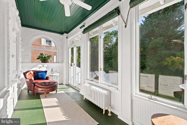 2800 S ARLINGTON RIDGE RD, Arlington, VA 22202