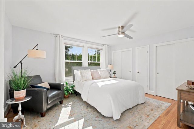 2800 S ARLINGTON RIDGE RD, Arlington, VA 22202
