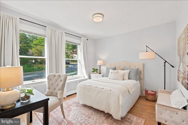 2800 S ARLINGTON RIDGE RD, Arlington, VA 22202