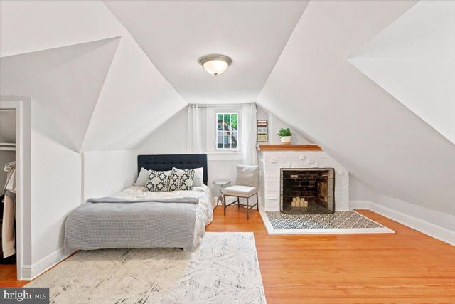 2800 S ARLINGTON RIDGE RD, Arlington, VA 22202