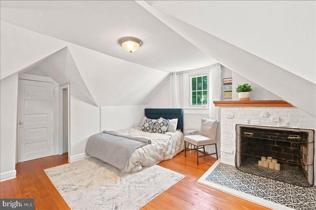2800 S ARLINGTON RIDGE RD, Arlington, VA 22202