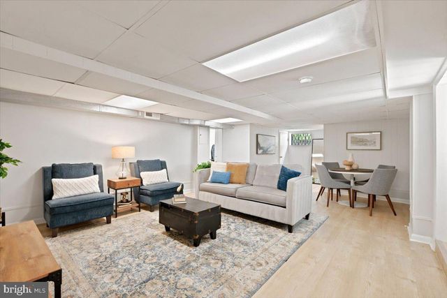 2800 S ARLINGTON RIDGE RD, Arlington, VA 22202