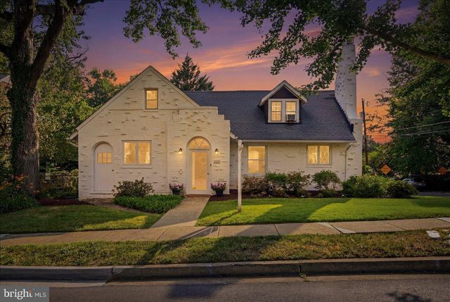 2800 S ARLINGTON RIDGE RD, Arlington, VA 22202