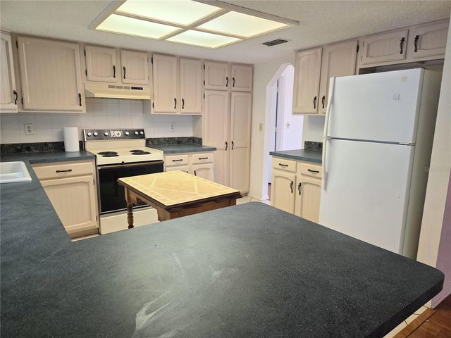9233 GENEVA STREET, Spring Hill, FL 34608