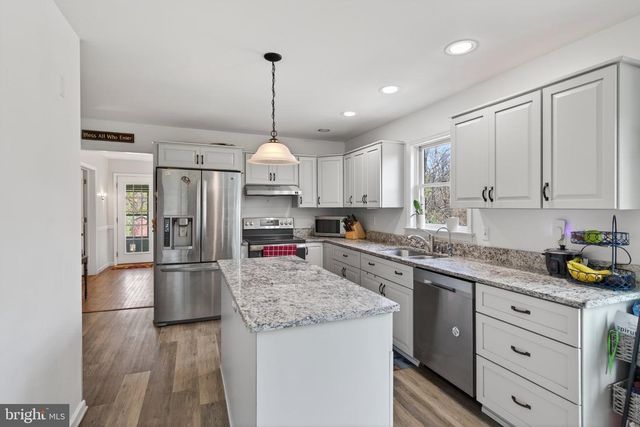 45 LATHAM RD, Nottingham, PA 19362