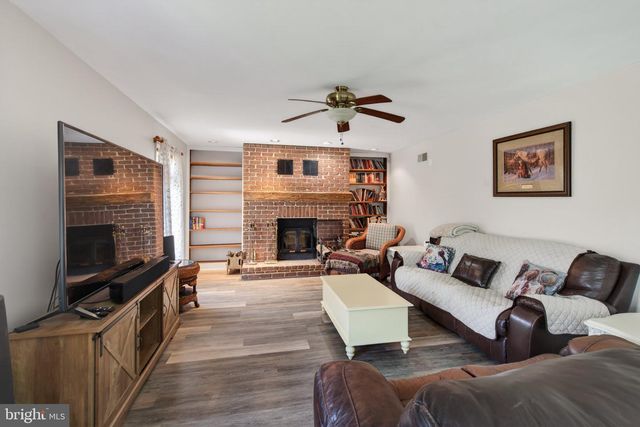 45 LATHAM RD, Nottingham, PA 19362