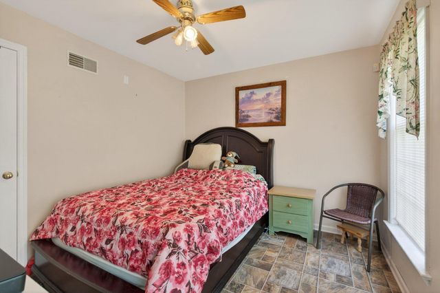 45 LATHAM RD, Nottingham, PA 19362