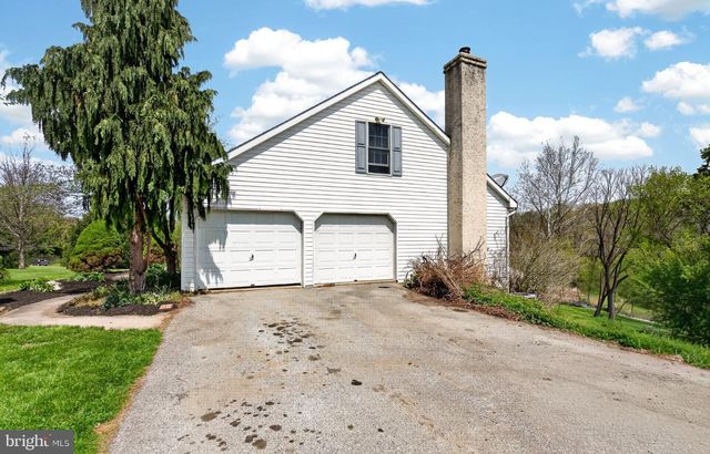 45 LATHAM RD, Nottingham, PA 19362