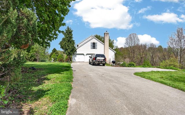 45 LATHAM RD, Nottingham, PA 19362