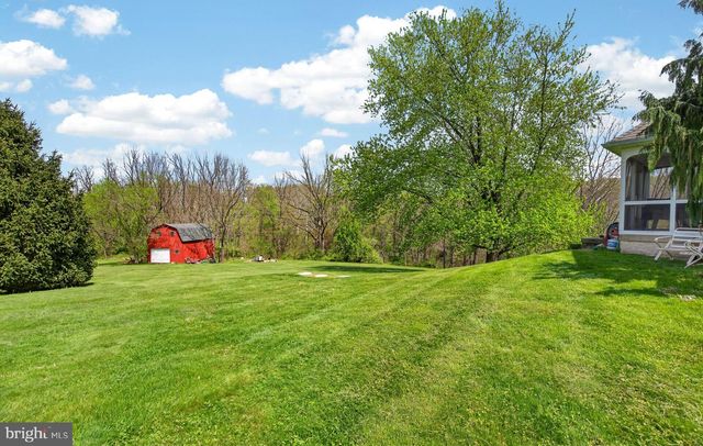 45 LATHAM RD, Nottingham, PA 19362