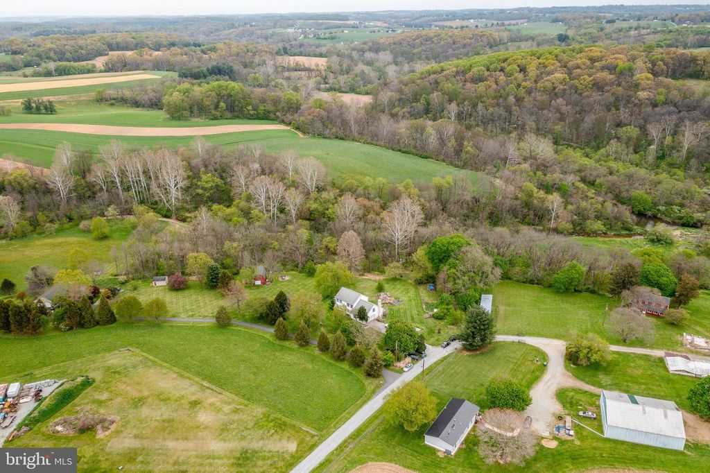 45 LATHAM RD, Nottingham, PA 19362