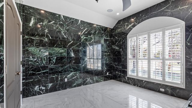 2369 N Ranch Estates, New Braunfels, TX 78130