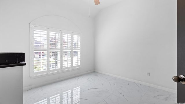 2369 N Ranch Estates, New Braunfels, TX 78130