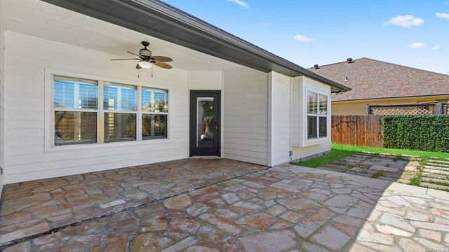 2369 N Ranch Estates, New Braunfels, TX 78130