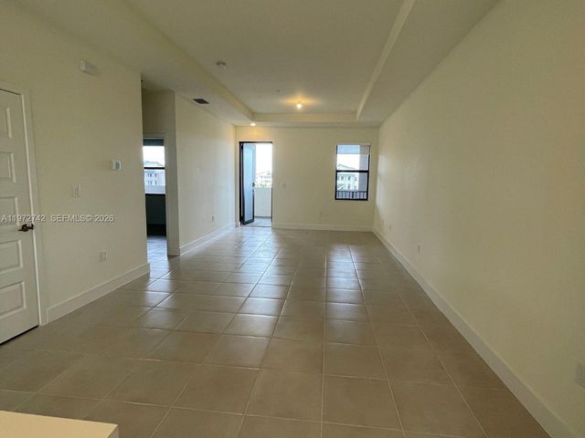 7915 NW 104th Ave 32, Doral, FL 33178