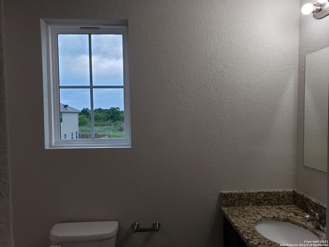 16913 Showdown Path Unit 4, Selma, TX 78154