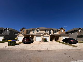 16913 Showdown Path Unit 4, Selma, TX 78154