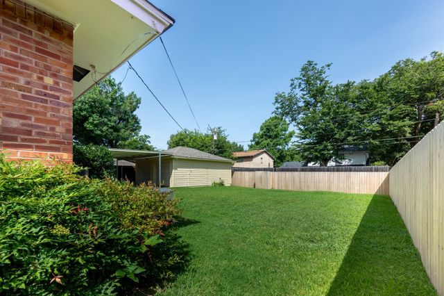 11031 Dunaway Drive, Dallas, TX 75228