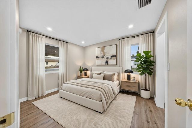 712 SE Bayou Avenue, Stuart, FL 34994