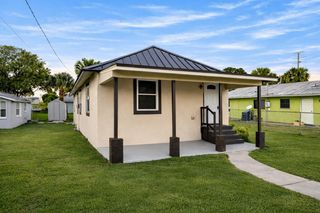 712 SE Bayou Avenue, Stuart, FL 34994