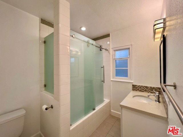 1844 El Cerrito Place 2, Los Angeles, CA 90068