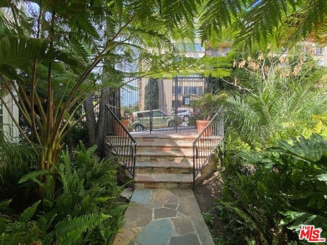 1844 El Cerrito Place 2, Los Angeles, CA 90068