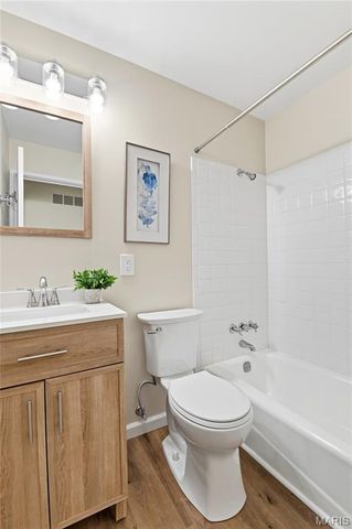2723 Buckingham Drive, Florissant, MO 63033