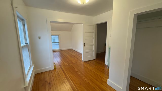 10 Henry Street, Bristol, CT 06010