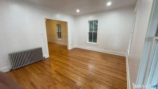 10 Henry Street, Bristol, CT 06010