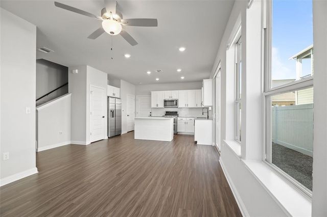 8302 Mandela BND, Austin, TX 78744