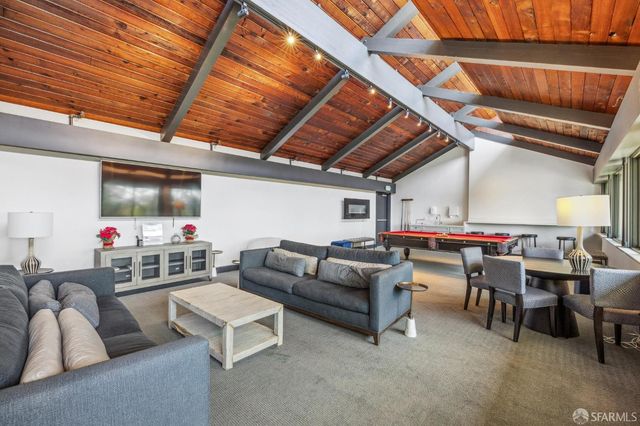 175 Red Rock Way 303K, San Francisco, CA 94131