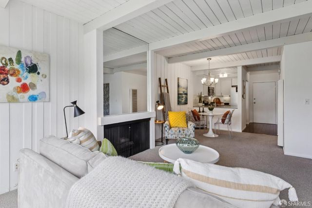 175 Red Rock Way 303K, San Francisco, CA 94131