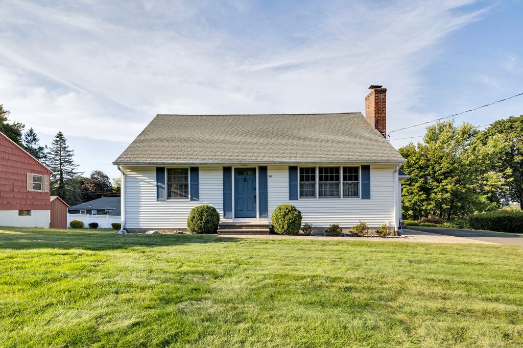 88 Magnolia Avenue, Bristol, CT 06010