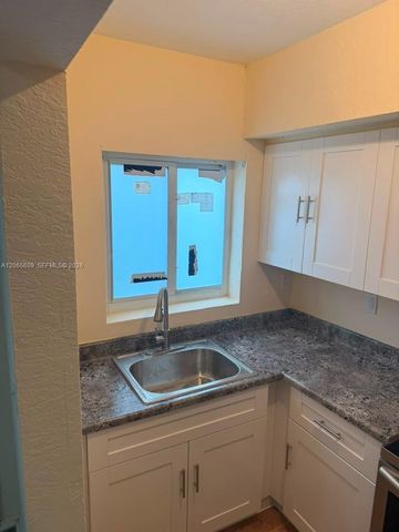 8453 NW 5th Avenue 8453, Miami, FL 33150