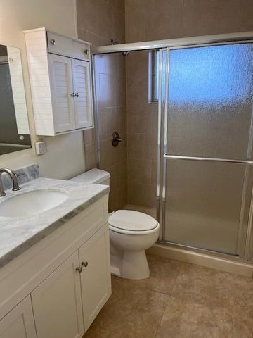 2915 Ashley Drive W E, West Palm Beach, FL 33415