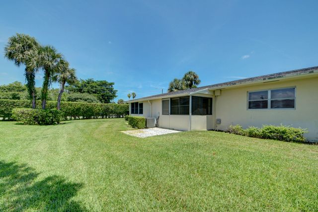 2915 Ashley Drive W E, West Palm Beach, FL 33415