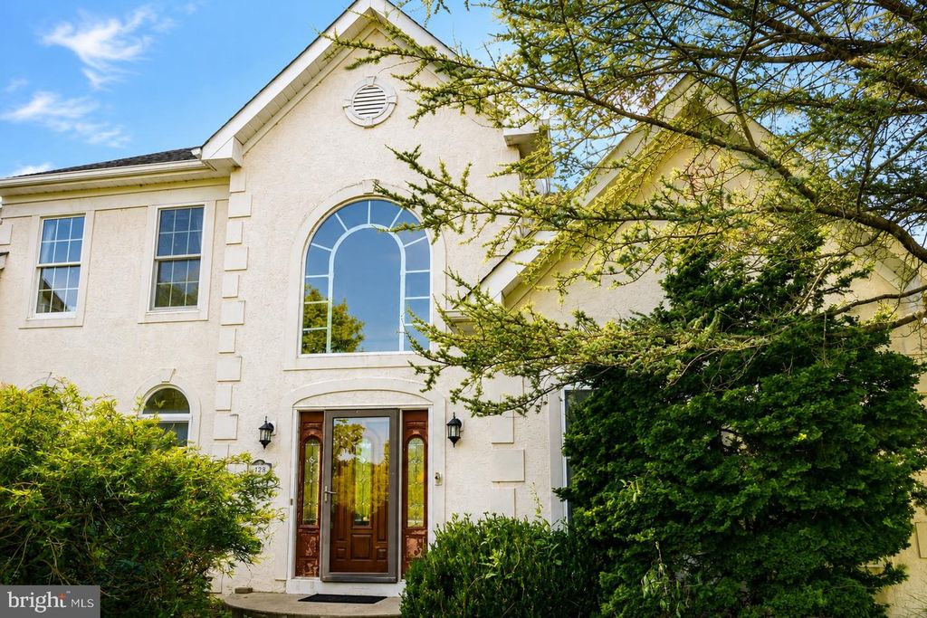 12 BROCKTON, RINGOES, NJ 08551 — photo 4