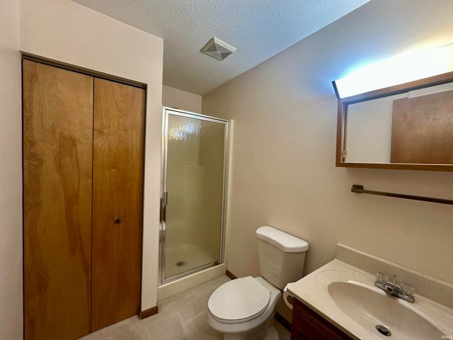 4611 Rhine Strasse Street, Jasper, IN 47546