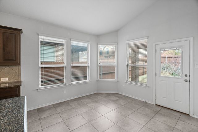 15816 Oak Pointe Drive, Fort Worth, TX 76177