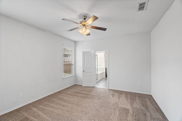 15816 Oak Pointe Drive, Fort Worth, TX 76177