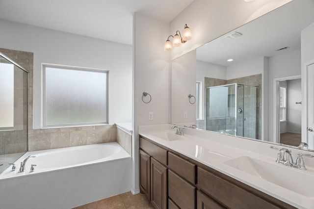 15816 Oak Pointe Drive, Fort Worth, TX 76177