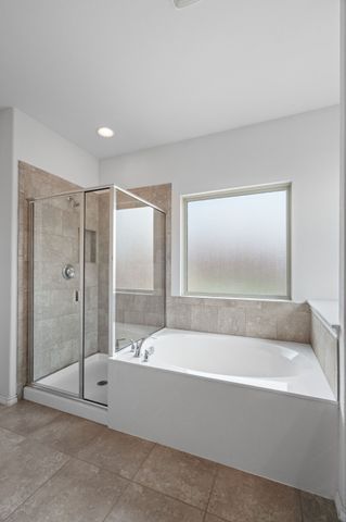 15816 Oak Pointe Drive, Fort Worth, TX 76177